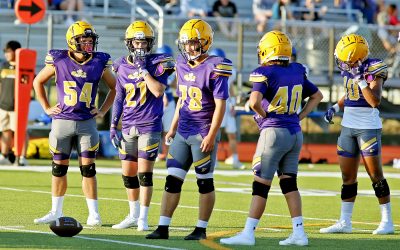 Farmers football hosts Wolfe City in scrimmage