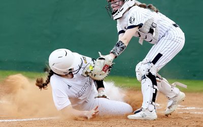 Farmersville dominates in district-opening wins