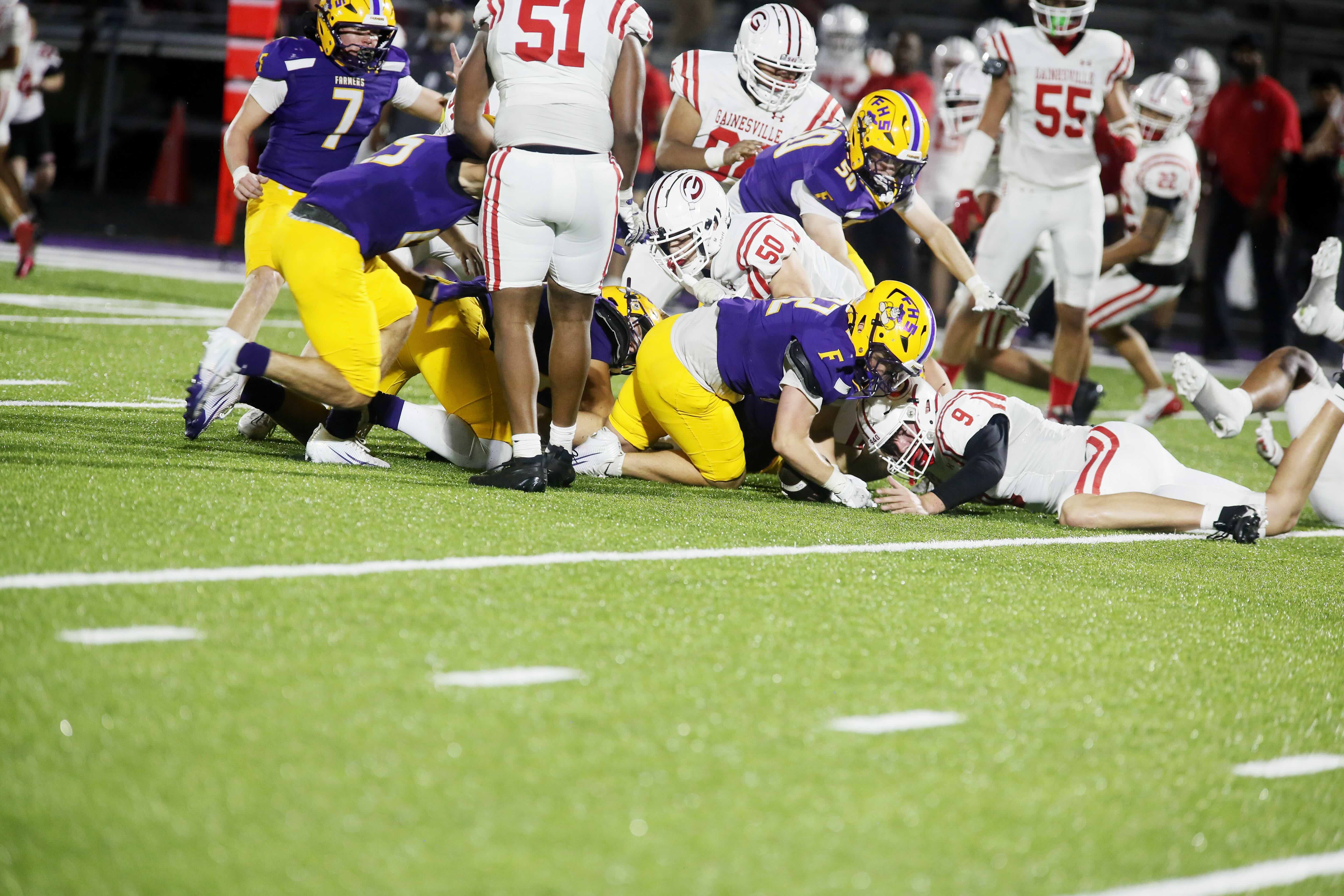 Big 2nd half lifts Farmersville to homecoming win