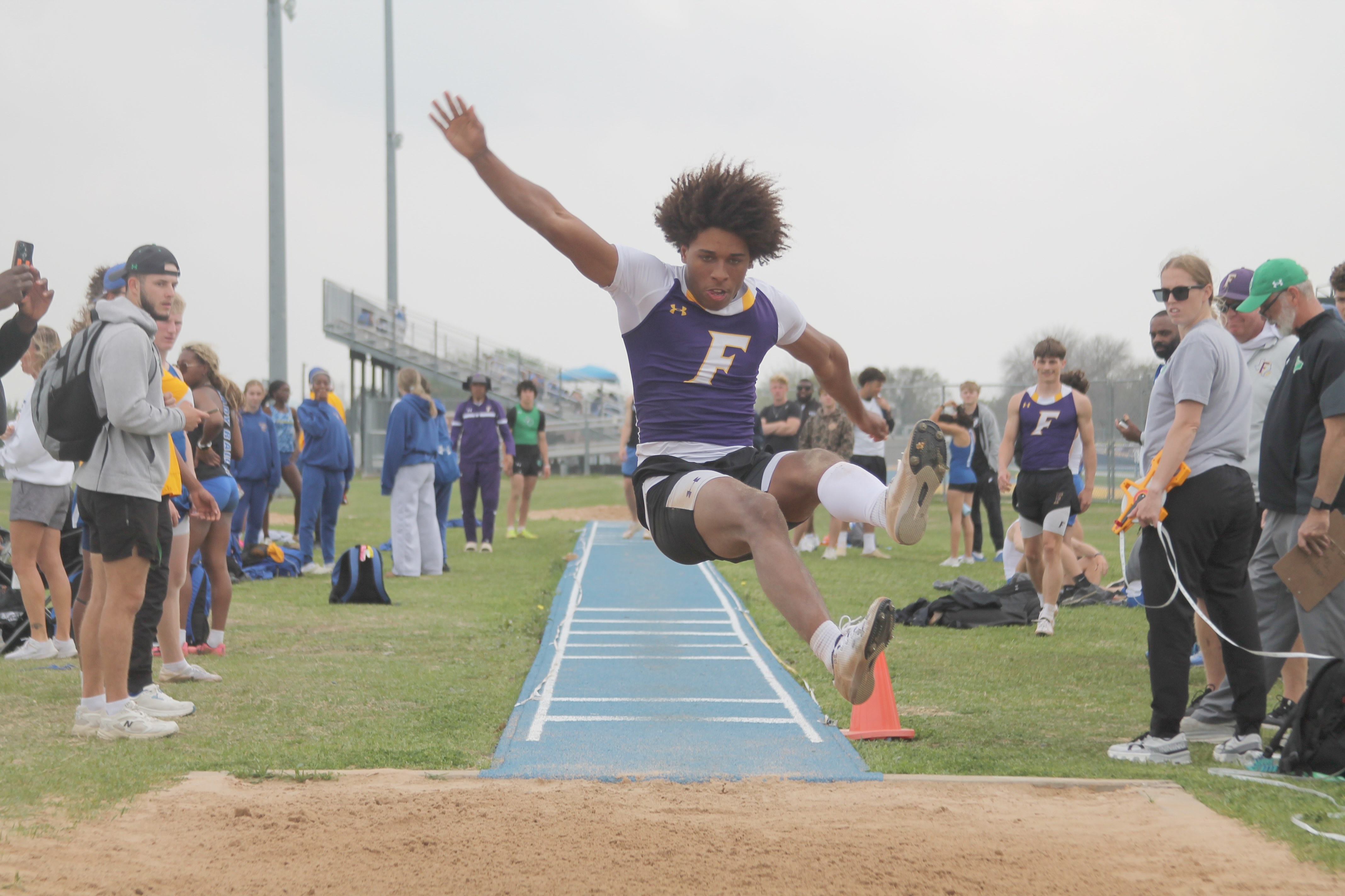 Four district titles won by Farmers