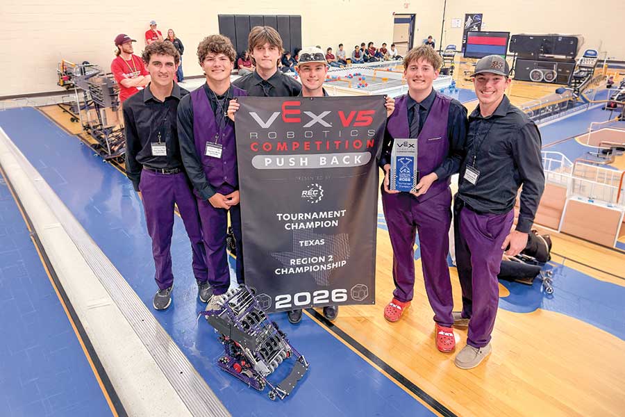 Purple Power: Farmersville robotics team advances to worlds