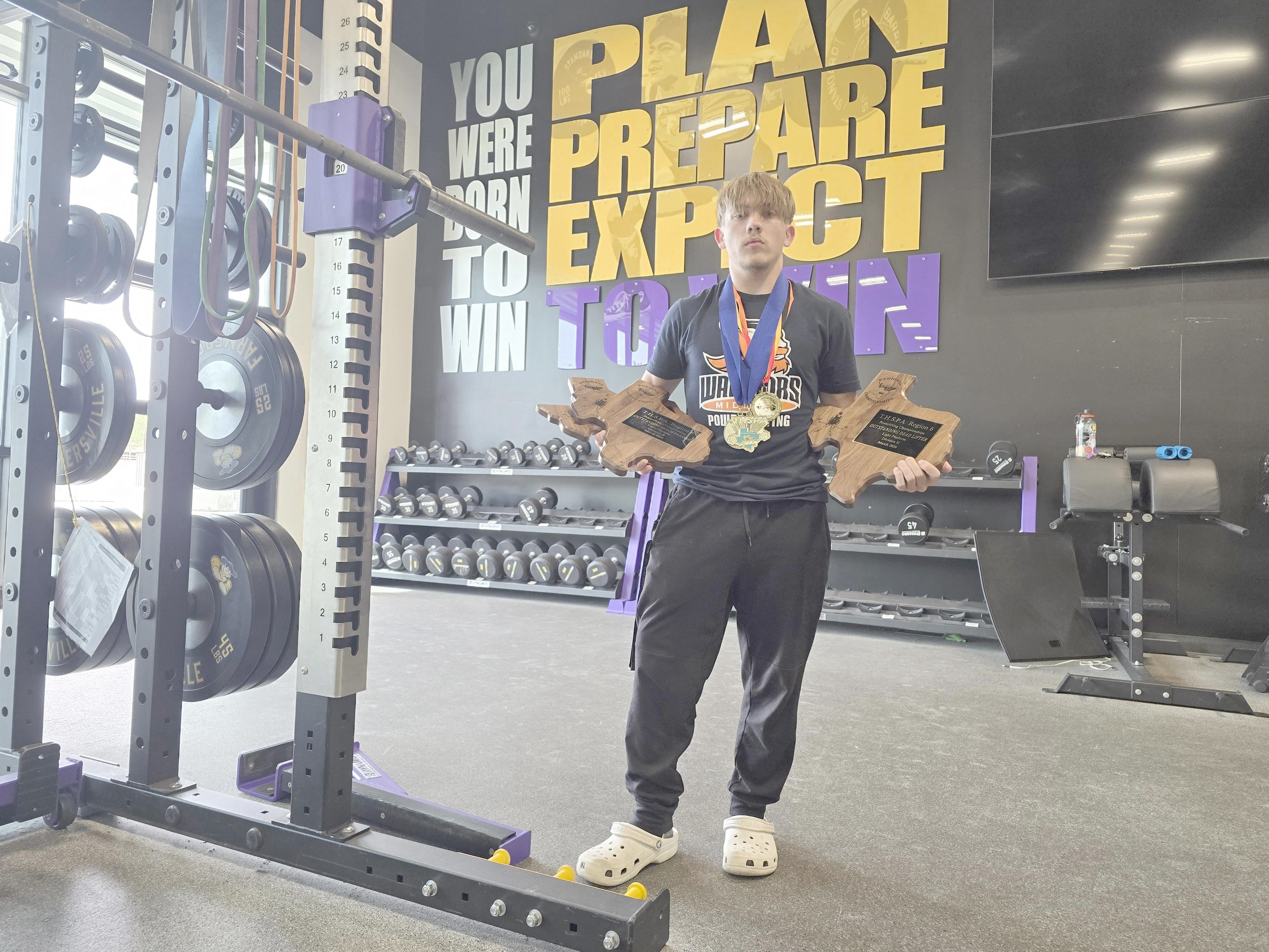 Powerlifting titles highlights winter sports at Farmersville