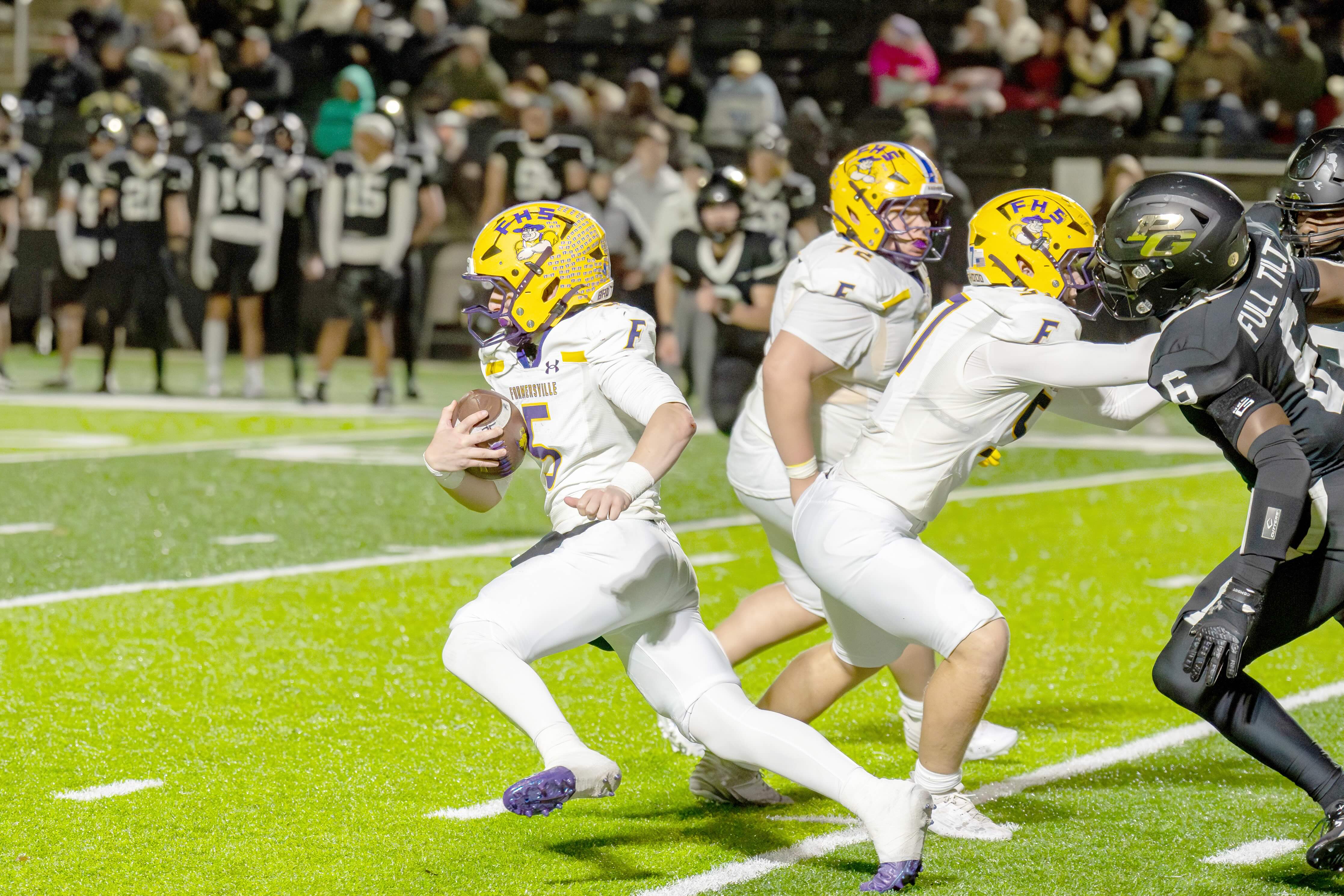 Recognizing top moments, athletes at Farmersville 